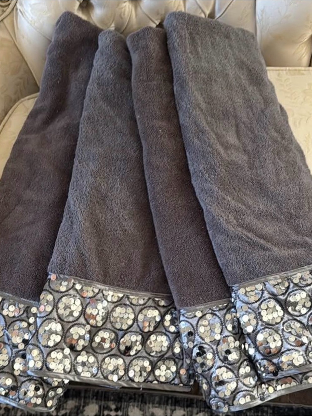 Sequin Silver Bath Set